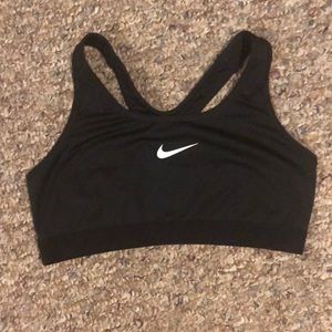 Nike Racerback sports bra size Large